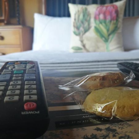 Dutch Manor Antique Hotel 케이프타운 외부 사진