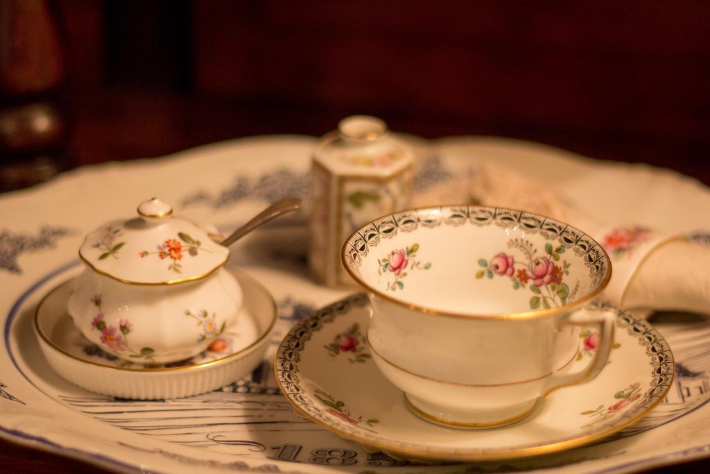 Dutch Manor Antique Hotel 케이프타운 외부 사진