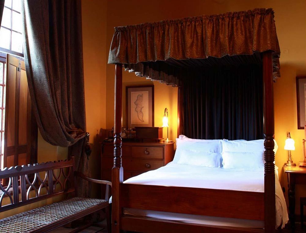 Dutch Manor Antique Hotel 케이프타운 외부 사진